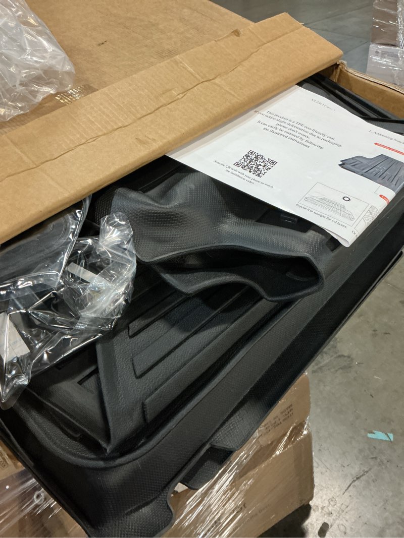 Condition photo showing Good Condition for Cargo Mat with Backrest Mat for 2020-2025 Kia Telluride, All Weather TPE Trunk Mat Rear Cargo Liner Back Seat Cover Protector for Kia Telluride Accessories