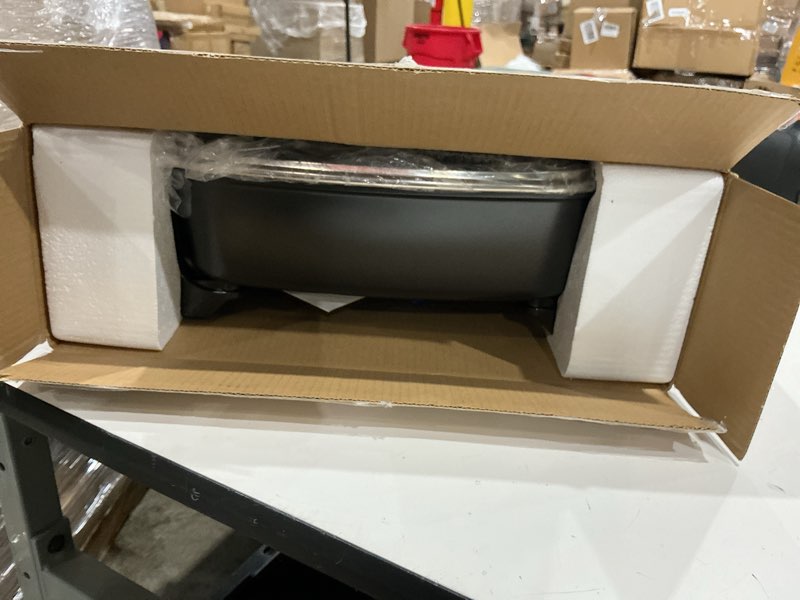 Condition photo showing Good Condition for elite gourmet 15" x 12" x 4" electric skillet, xtra deep dish, ceralast™ pfas free ceramic, 1500w rapid heat, tempered glass vented lid, dishwasher safe, 12.5 qt., black/gray 12.5qt