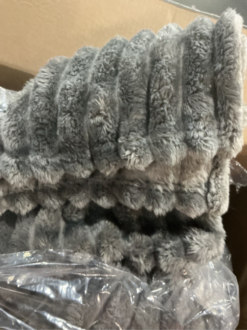 Condition photo showing Good Condition for Bedsure GentleSoft Frost Gray Fleece Blanket for Couch - Cozy Soft Blankets for Women, Cute Small Throws for Girls, 90x90 Inches