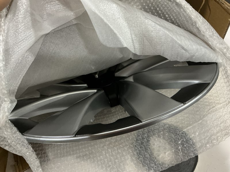 Condition photo showing Good Condition for 4pcs wheel protection covers for 2025-2026 tesla juniper model y snap-on rim guard hubcaps with full coverage design, enhanced aerodynamics scratch resistance (matte black, 20 inch 2025-2026 model y) matte black 20 inch 2025-2026 model y