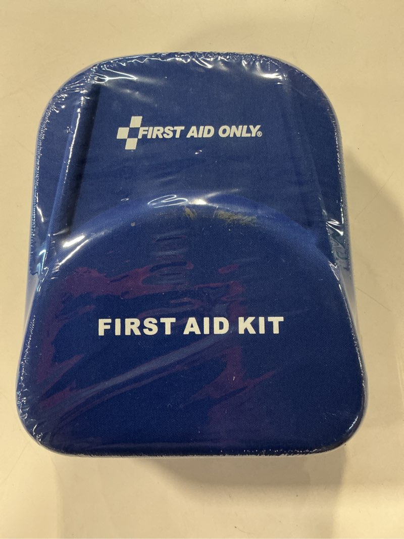 All- purpose  first aid kit 170 pcs color blue