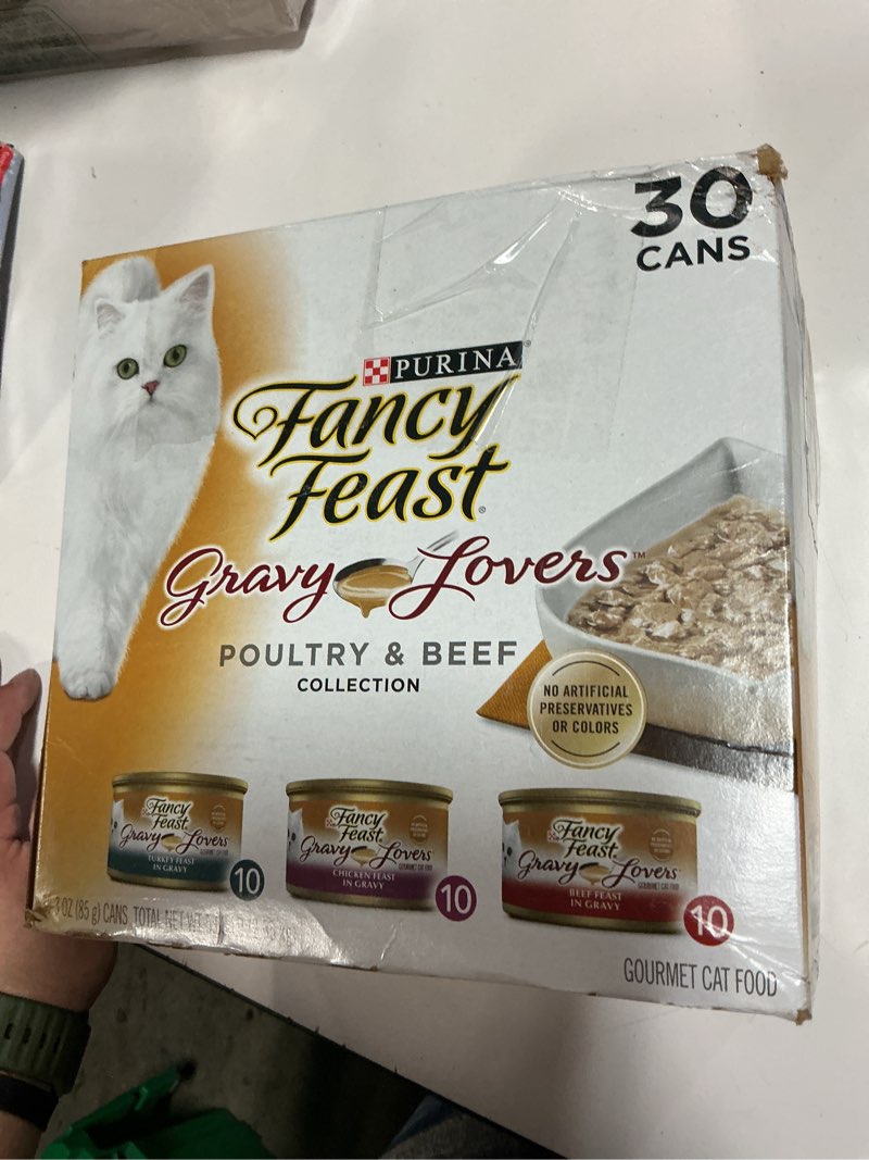 Condition photo showing New/Like New for (Best dec-2027)Purina Fancy Feast Gravy Lovers Poultry and Beef Grilled Gourmet Wet Cat Food Variety Pack - (Pack of 30) 3 oz. Cans