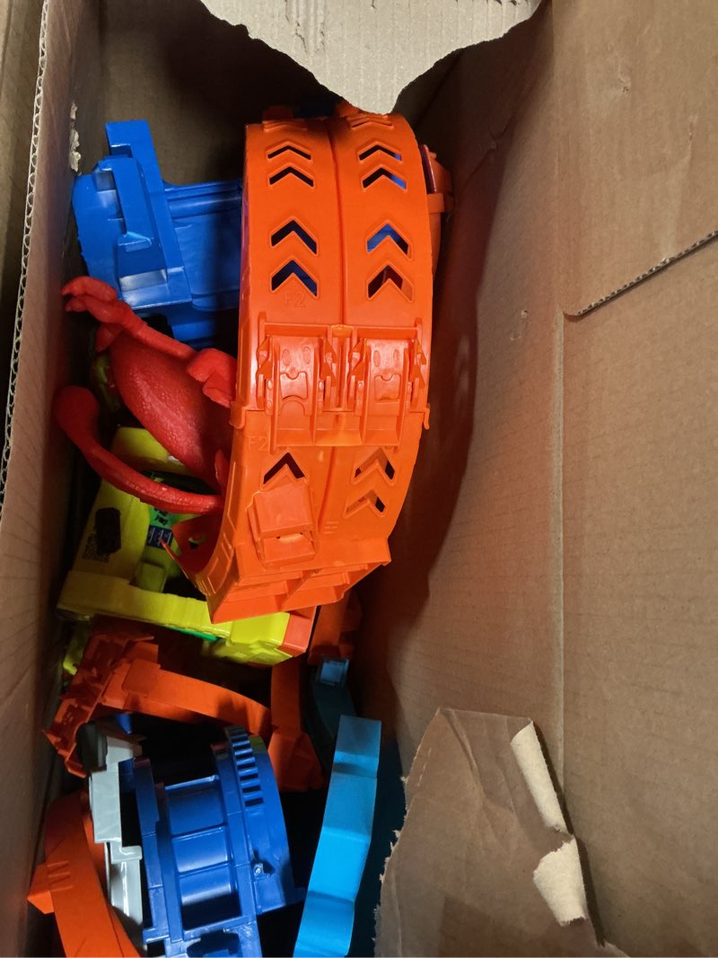 Condition photo showing Good Condition for hot wheels city ultimate garage track set with 2 die-cast toy cars & car-eating dragon, stores 50+ vehicles, 4 levels