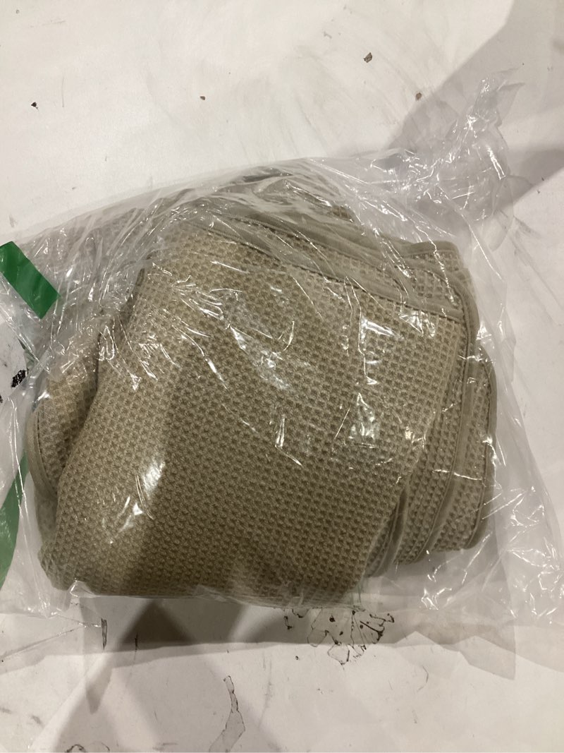 Condition photo showing Good Condition for POLYTE 380 GSM Microfiber Oversize Quick Dry Lint Free Waffle Bath Towel for Body, 60 x 30 in, Set of 2 Beige