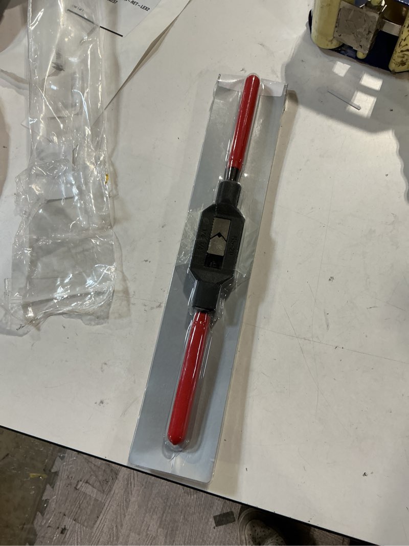 Condition photo showing Good Condition for willbond 2 pcs adjustable tap wrench m1-m20 ratcheting tap handle tool for reamer for automotive thread repair, pre-oiled for protection (1/4"-3/4", 1/16"-1/4") 2 1/4"-3/4", 1/16"-1/4"