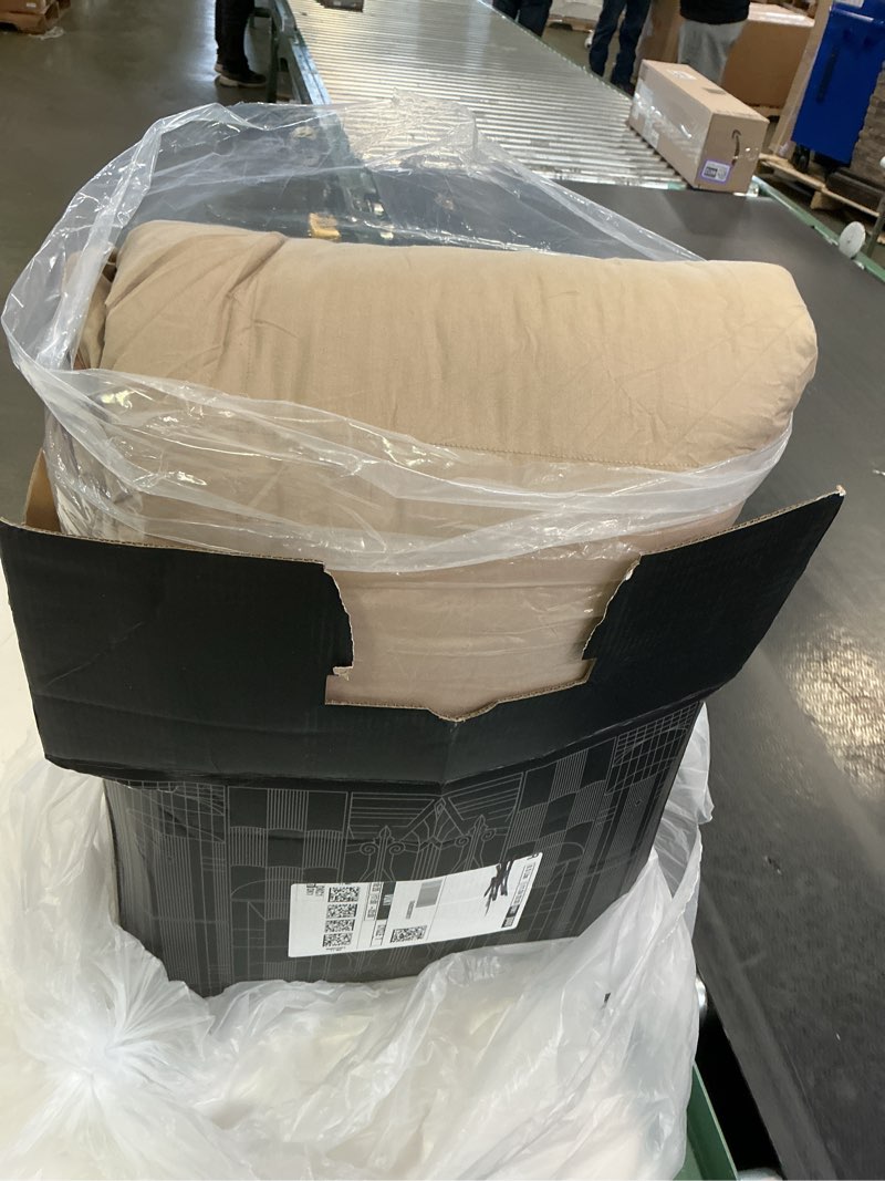 Condition photo showing Good Condition for SNOWMAN Premium Down Comforter King Size, Luxurious All Season Duvet Insert with Cotton Blended Fabric, 44oz Fill Weight 3D Baffle Box Design Hotel Bedding Comforter (Khaki,106"x90") All Season King Khaki