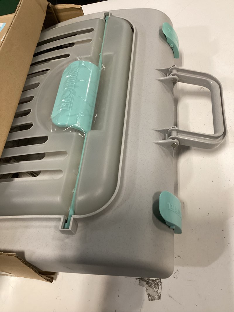 Condition photo showing Good Condition for SportPet Designs Sport Pet Foldable Travel Cat Carrier with A Waterproof Bed - Front Door Plastic Collapsible Carrier, Gray (CM-10064-CS01)
