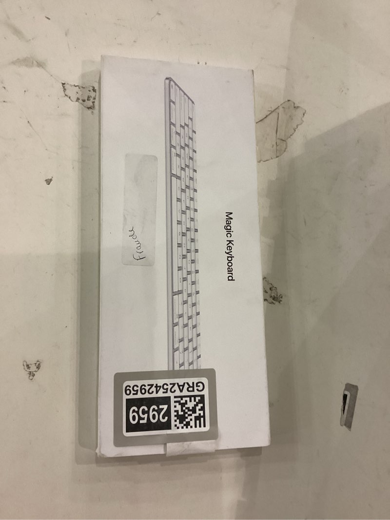 Condition photo showing As Is for Apple Magic Keyboard - US English ??????? USB-C