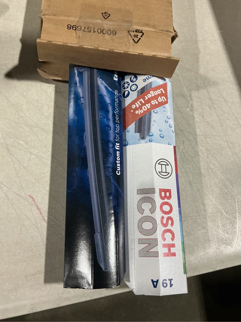 Condition photo showing As Is for bosch 22a19a icon beam wiper blades - driver and passenger side - set of 2 blades ( 22a & 19a) front (22a & 19a) icon combo pack (front)