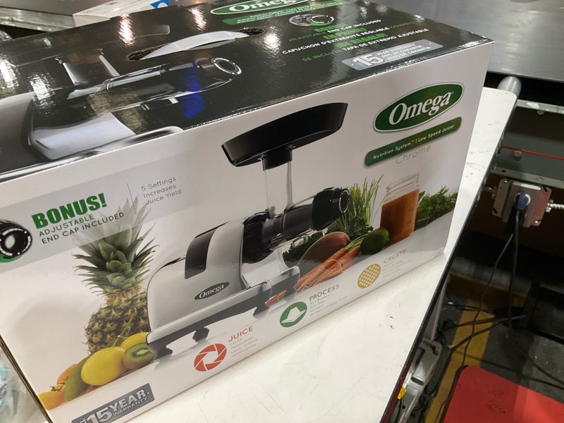 Condition photo showing Good Condition for omega cold press juicer machine, all-in-one nutrition system for vegetable and fruit juice, nut butter, baby food, pasta and sorbets, triple-stage 80-rpm slow masticating juicer, 200-watts, chrome