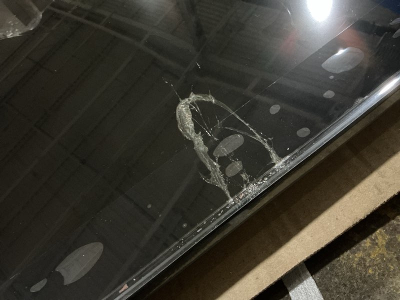 Condition photo showing As Is for screen damaged samsung 65-inch class qled q7f series samsung vision ai smart tv (2025 model, 65q7f) quantum hdr, object tracking sound lite, q4 ai gen1 processor, 4k upscaling, gaming hub, alexa built-in 65-inch q7f series