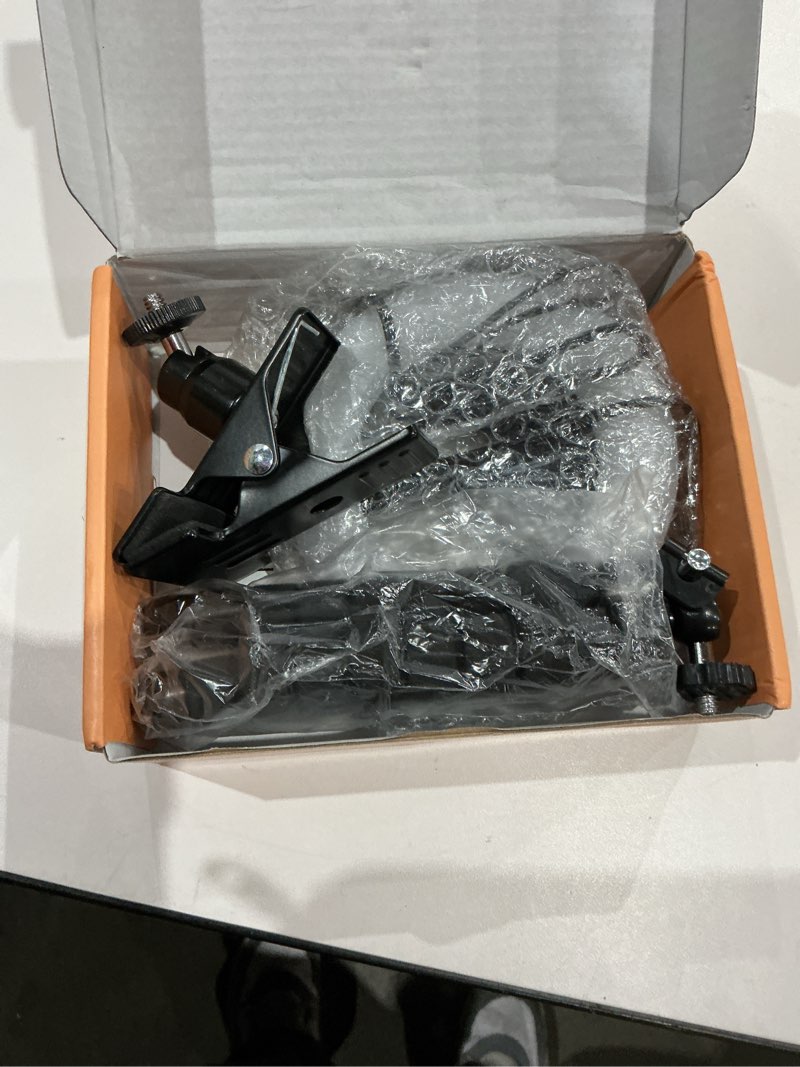 Condition photo showing New/Like New for video conference lighting kit, ring light clip on laptop monitor with 5 dimmable color & 5 brightness level for webcam lighting/zoom lighting/remote working/self broadcasting and live streaming, etc.