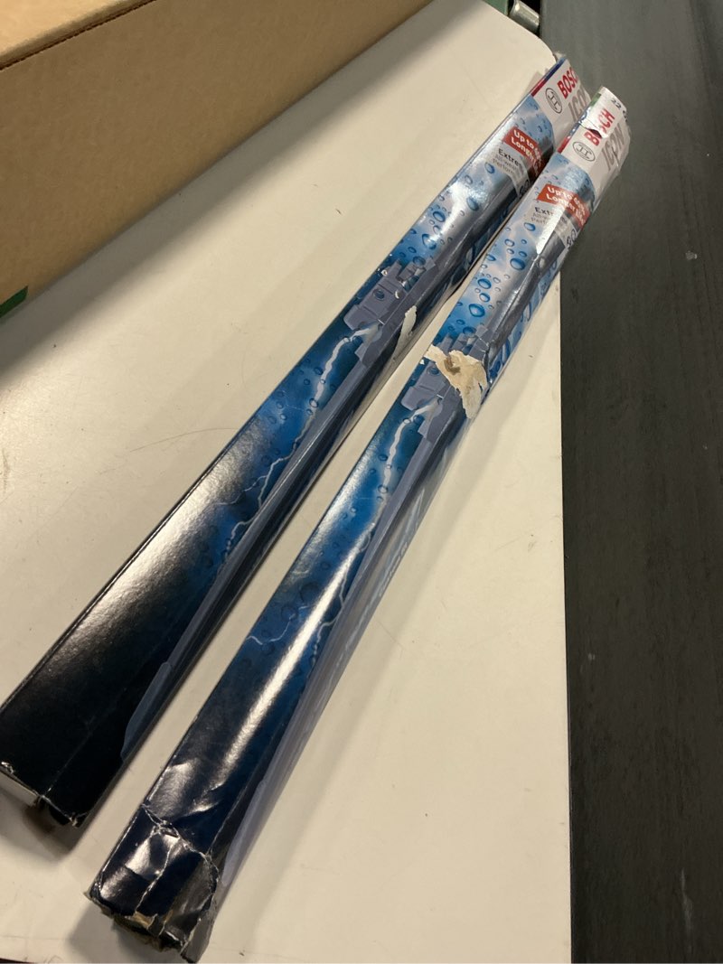 Condition photo showing As Is for bosch 26a22a icon beam wiper blades - driver and passenger side - set of 2 blades (26a & 22a) front (26a & 22a) icon combo pack (front)