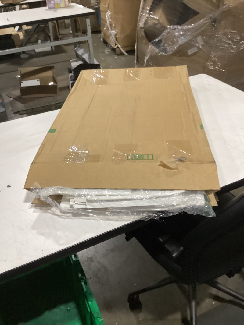 Condition photo showing New/Like New for rarapop 6 pack cupcake boxes hold 12 standard cupcakes, food grade cupcake holders bakery carrier boxes with windows and inserts for cupcakes, muffins and pastries white-6pack