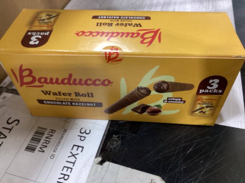 Condition photo showing New/Like New for bauducco wafer rolls, crispy chocolate wafer rolls filled with creamy hazelnut, 42.3 oz (3-pack) chocolate hazelnut 42.3 oz (pack of 3)