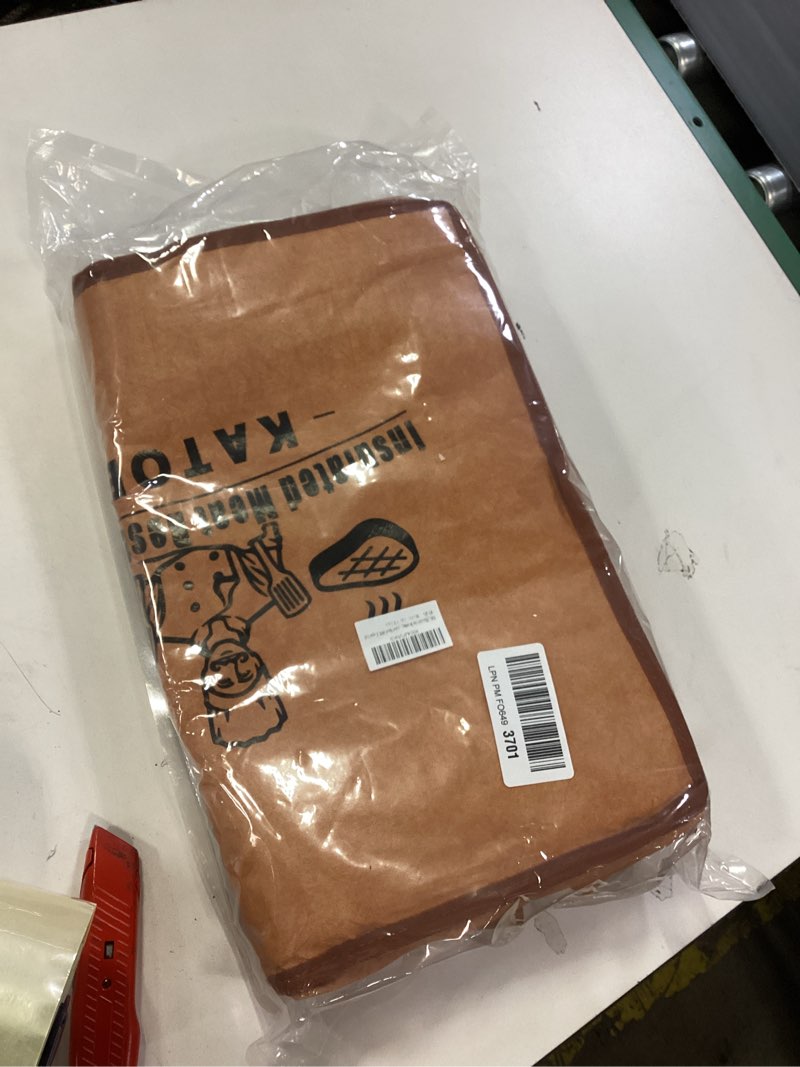 Condition photo showing New/Like New for BBQ Blanket for Resting Meat, Large Brisket Resting Bag, Heavy Duty Smoker Meat Insulated Resting Bag, Insulated Meat Resting Bag for Smoking Large Brisket/Beef (49L Capacity) Brown 22"L x 16.1"W