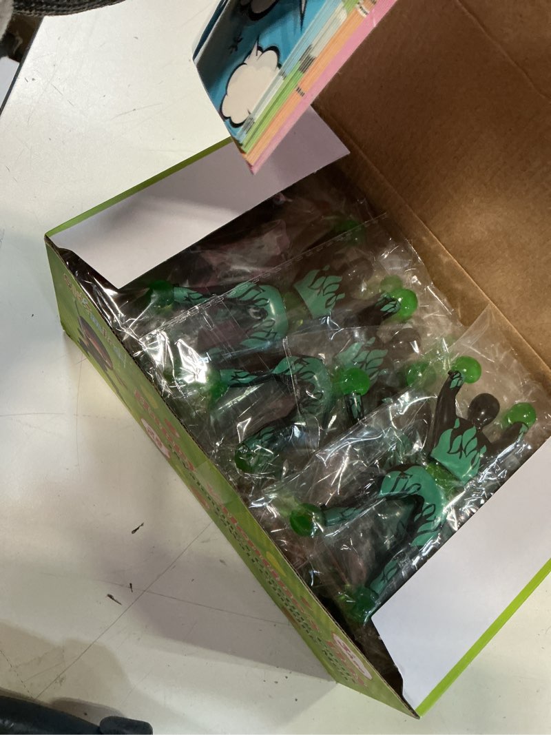 Condition photo showing Good Condition for 28 Packs Valentines Day Gifts Cards for Kids with Sticky Wall Climbing Men Ninja Set,Stress Relief Tricky Toys Wall Climbers for Kids Party Favor, Classroom Exchange Prizes, Valentine Greeting Cards