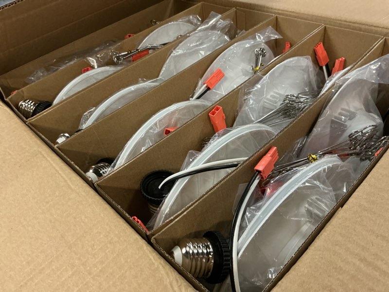 Condition photo showing Good Condition for amico 5/6 inch 5cct led recessed lighting 48 pack, dimmable, ic & damp rated, 12.5w=100w, 950lm can lights with baffle trim, 2700k/3000k/4000k/5000k/6000k selectable, retrofit installation - etl & fcc
