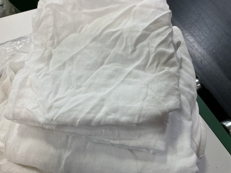 Condition photo showing Good Condition for european linen sheet set king
