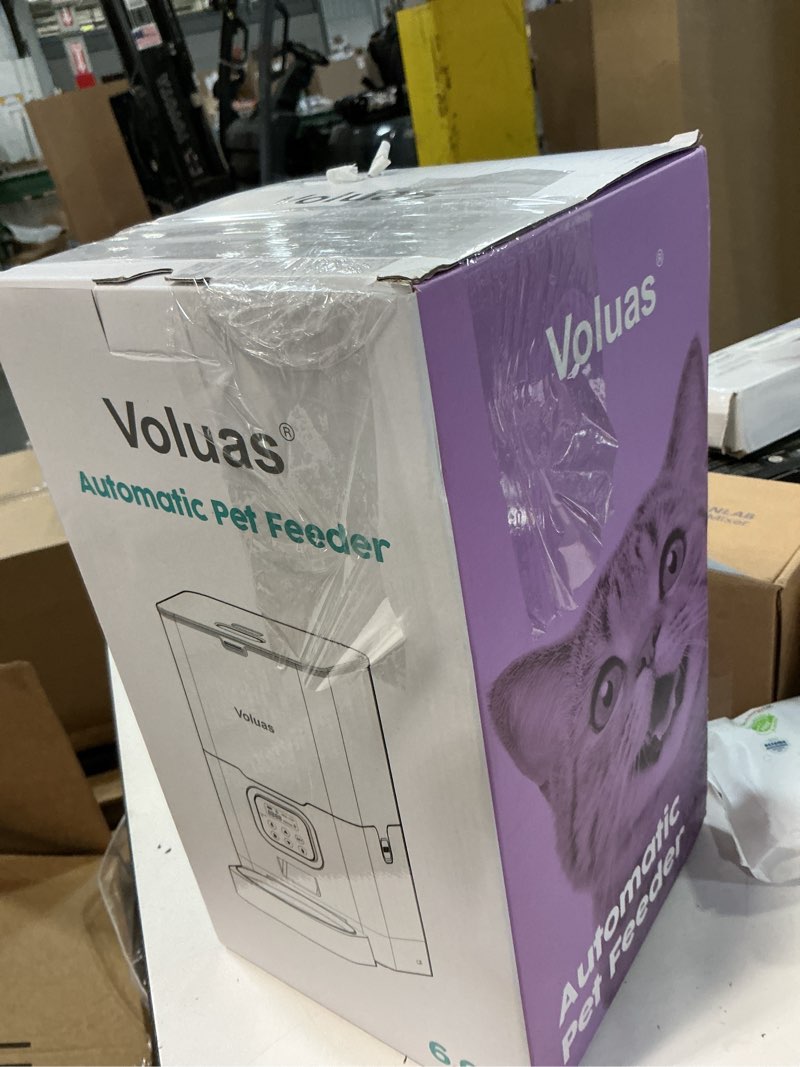 Condition photo showing Good Condition for voluas cat dry food dispenser with timer, automatic cat feeders with desiccant bag, programmable portion size control 4 meals per day, 10s voice recorder