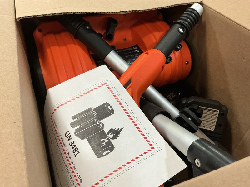 Condition photo showing Good Condition for Saker Cordless Snow Shovel Electric - 22V Brushless Snow Blower with 2X 5.0 Batteries & Charger - 12" Width 20FT Throwing Distance Lightweight Snow Remover for Driveway, Sidewalk, Patio(2 Batteries) Saker cordless snow shovel — 2-Batteries Kit