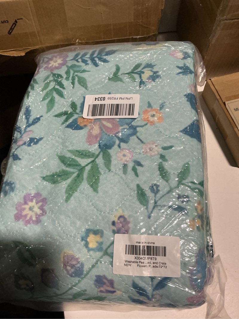 Condition photo showing Good Condition for washable pee pads for dogs 72"x 72", super absorbent boho reusable puppy pads with colorful flowers patterns for potty training, floor, couch, bed, and crate green 72*72 inch(pack of 1)
