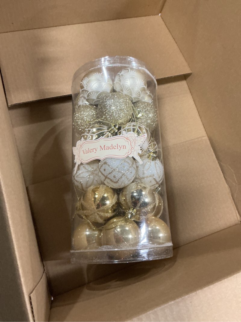 Condition photo showing Good Condition for Valery Madelyn Christmas Ornaments Set, 30ct 2 Inches White and Gold Shatterproof Christmas Tree Decorations Ball Ornaments Bulk, Elegant Hanging Ornaments for Xmas Holiday Party Decor White Gold Medium