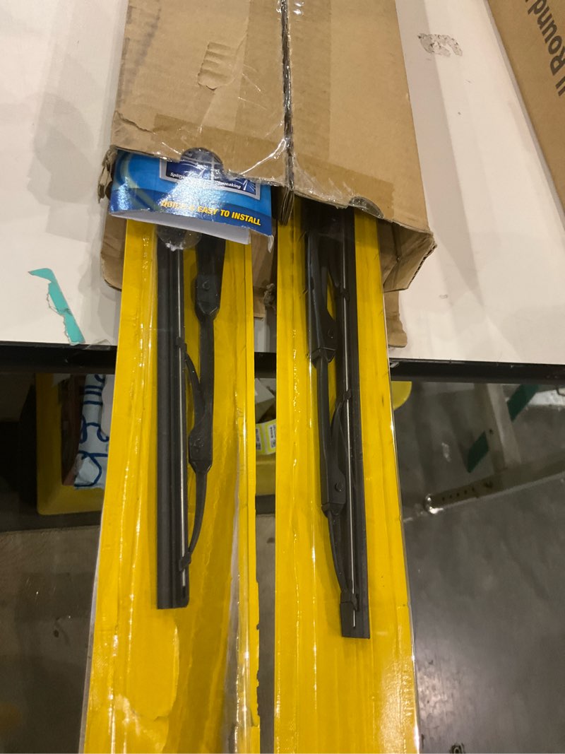 Condition photo showing Good Condition for Rain-X 820149 WeatherBeater Wiper Blades, 22" Windshield Wipers (Pack of 2), Automotive Replacement Windshield Wiper Blades That Meet Or Exceed OEM Quality And Durability 22" and 22" Pack of 2
