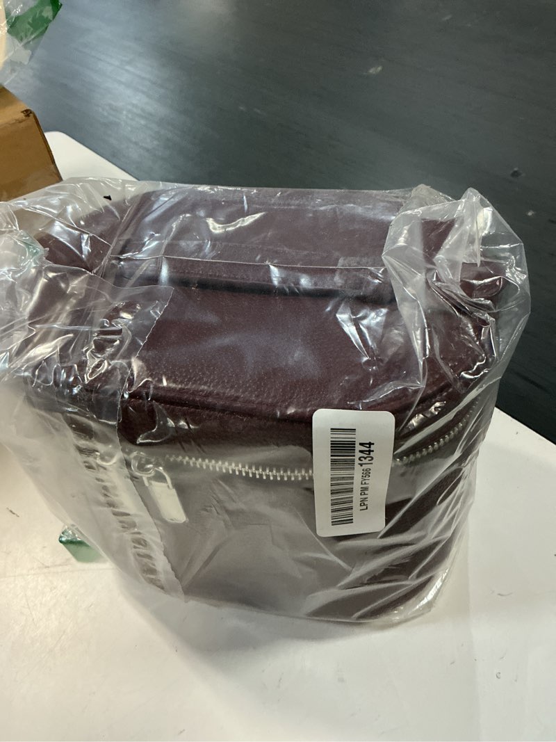 Condition photo showing Good Condition for cosmetic case, leather makeup bag, portable handheld makeup case, detachable compartments burgundy m(8*5.5*6in)