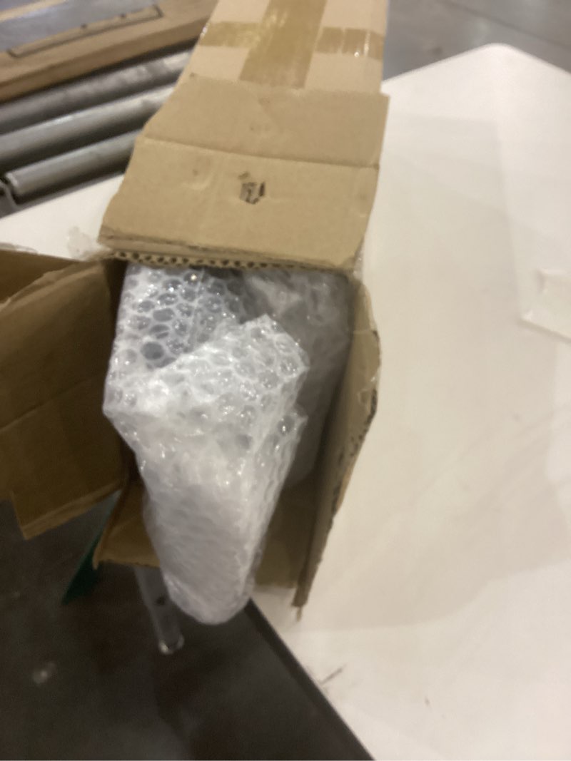 https://lotting-media.assets.bidfta.com/lotting_049b6bcb-b729-4e14-a84c-152be47626f3