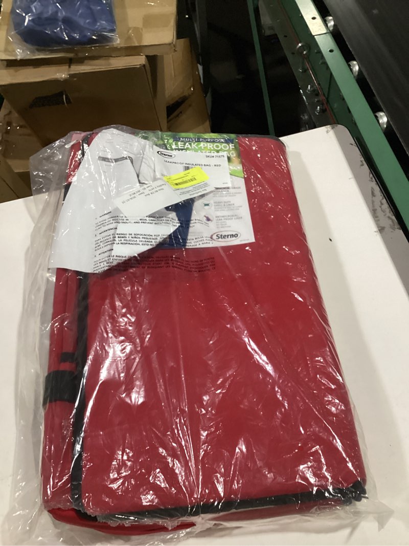 Condition photo showing Good Condition for sterno red delivery leak-proof insulated food carrier bag