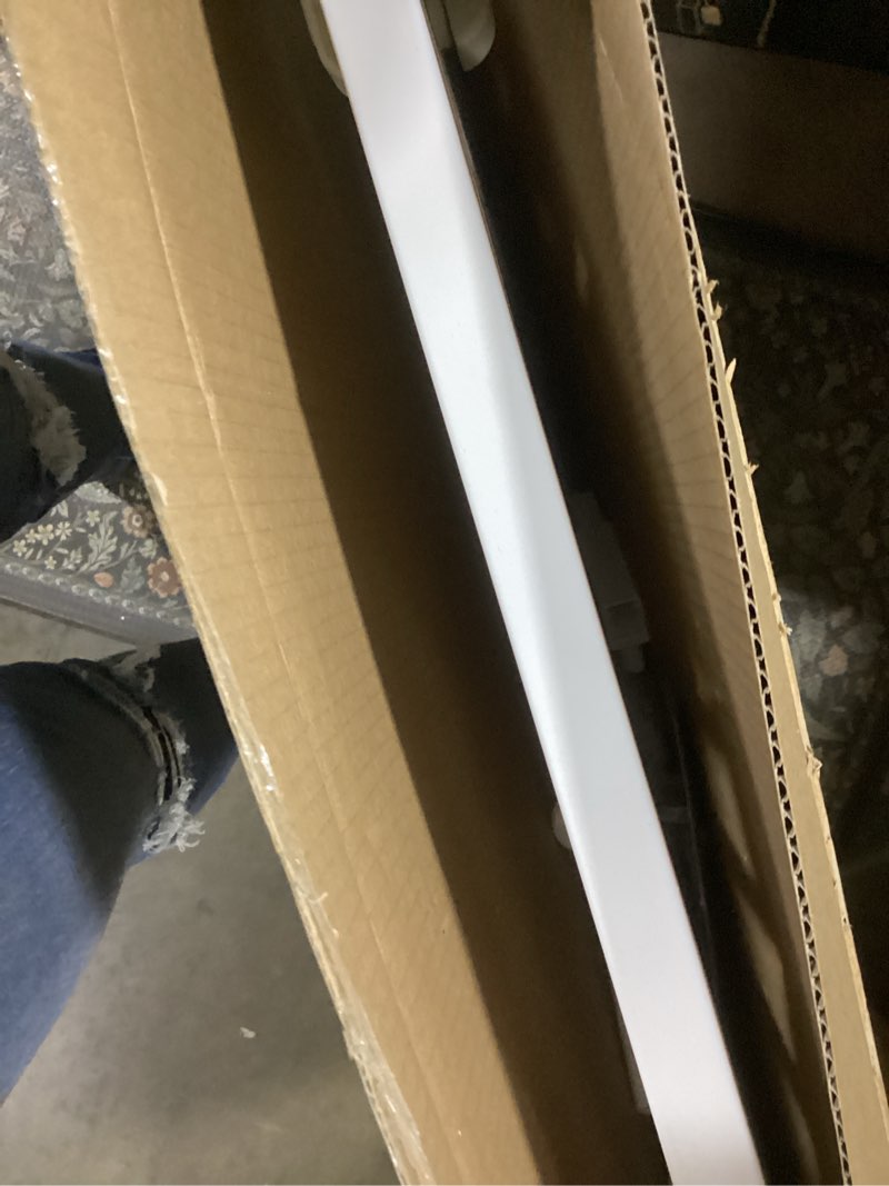 Condition photo showing Good Condition for Safety 1st Easy Install Walk Thru Baby Gate for Doorway With Door, Dog Gates, Fits 29"-38", Easy Install 28" Tall, White 1-Pack 29" to 38" Wide x 28" Tall White