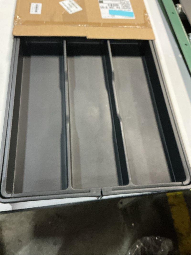 Condition photo showing New/Like New for Lifewit Cooking Utensil Drawer Organizer, Expandable from 11 to 18 inches, Adjustable Cutlery Silverware Tray, Plastic Flatware Spatula Holder, Kitchen Tools Gadgets Storage Divider, Black Black Medium(11-18''W x 14''D)
