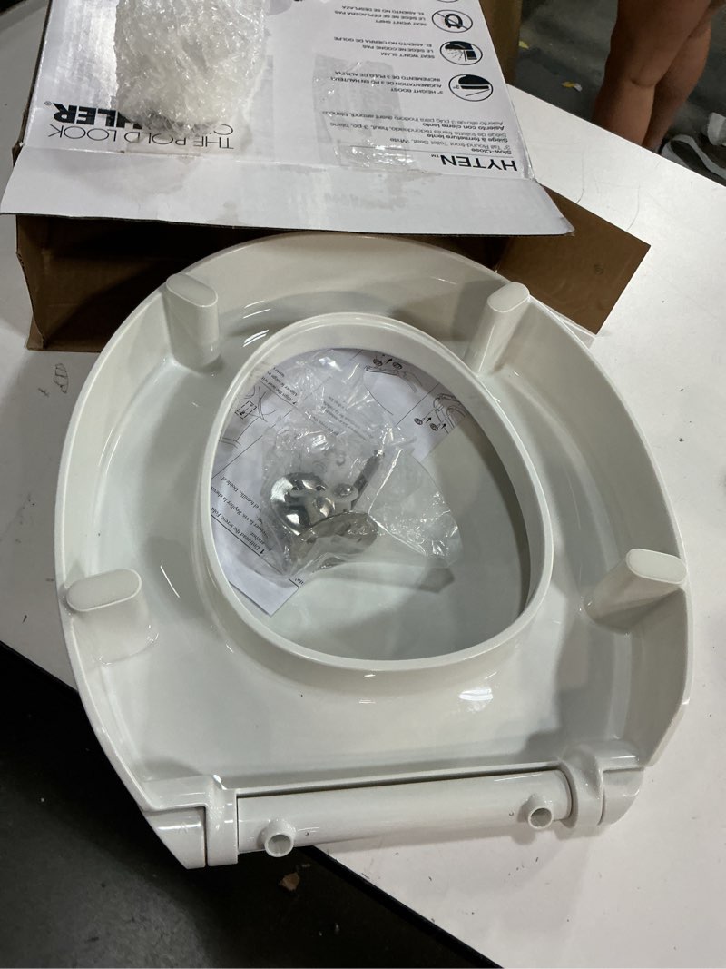 Condition photo showing Good Condition for kohler 25876-0 hyten 3" height, elevated soft close round toilet seat, contoured seat with grip-tight bumpers, quick-attach hardware, white white round