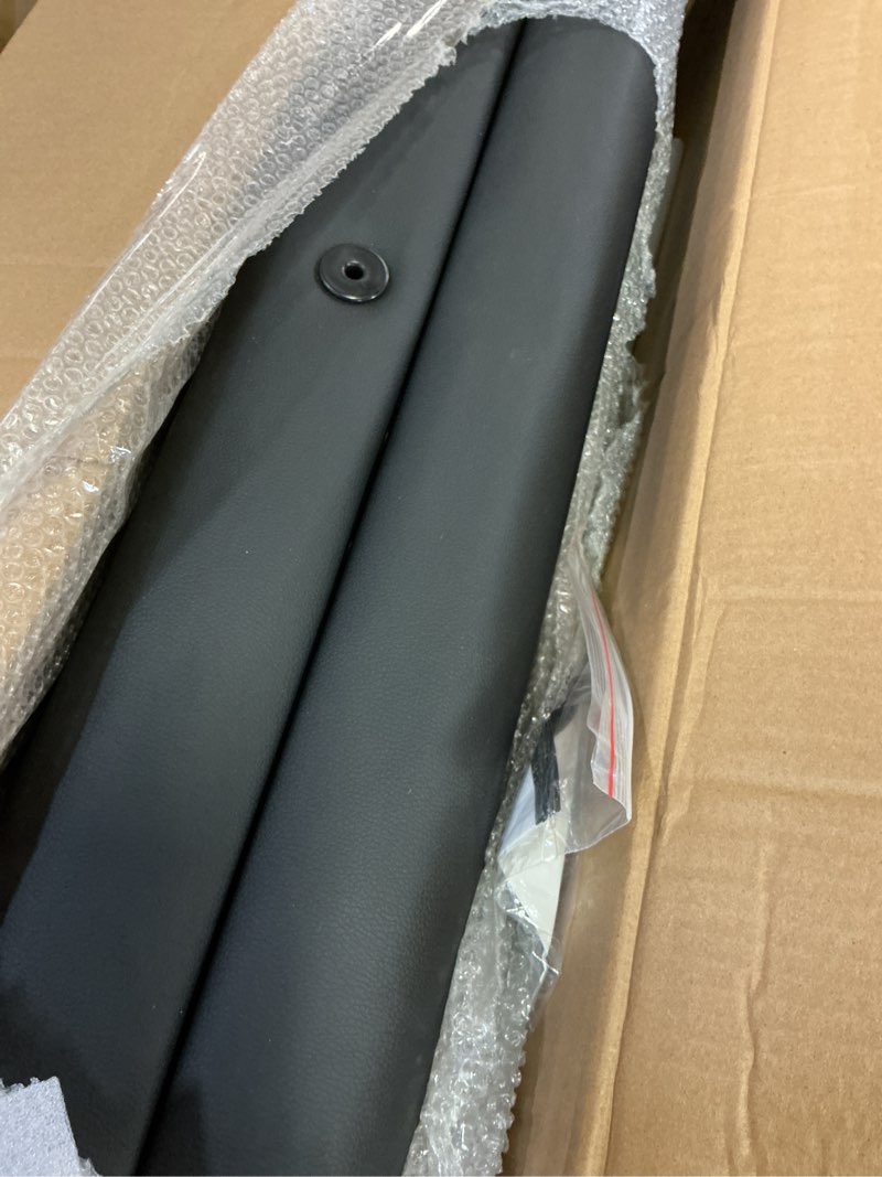 Condition photo showing Good Condition for civama Massage Table Massage Bed Portable, 29 LBs Light Weight 2 Section Foldable Tattoo Bed Facial Care Spa Lash Bed Height Adjustable Sturdy Wooden Frame with Accessories Carrying Bag, Black Black (Wood Leg)