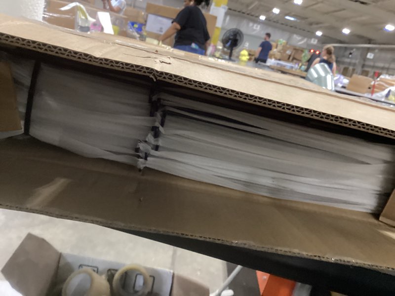 Condition photo showing Good Condition for injopexi garden fence 12 panels 23.6ft(l)×24in(h) decorative garden fences with 11 panels + 1 gate, rustproof metal wire temporary no dig rabbit animal barrier fencing dog fence for yard patio outdoor 12 panels 23.6ft(l)-24"(h) - with gate