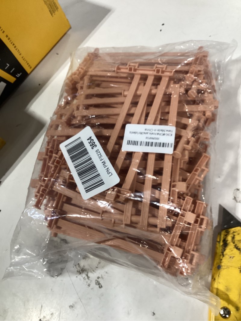 Condition photo showing New/Like New for 40pcs plastic horse fence toys farm barn corral fencing accessories playset for paddock horse stable horse figures, horse toys panel accessories gift for toddlers kids light brown(40pcs)