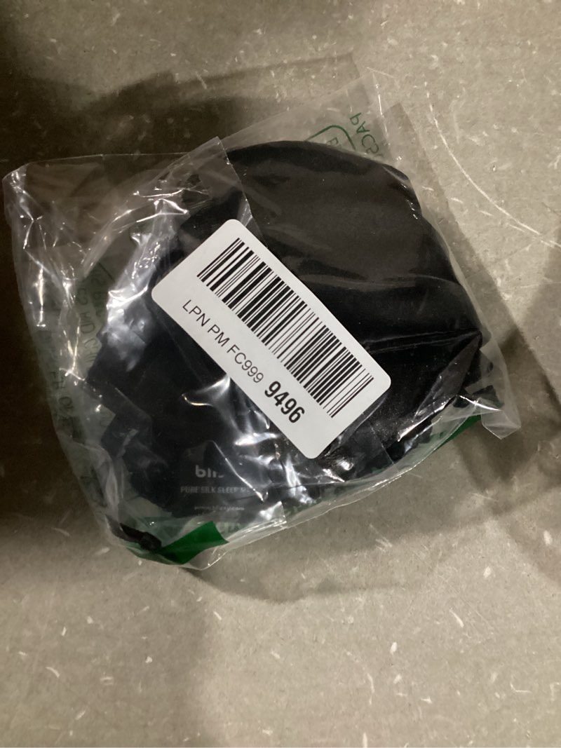 Condition photo showing Good Condition for Blissy Silk Pillowcase - 100% Pure Mulberry Silk - 22 Momme 6A High-Grade Fibers - Silk Pillow Cover for Hair & Skin - Regular, Queen & King (Black, Standard) Black Standard