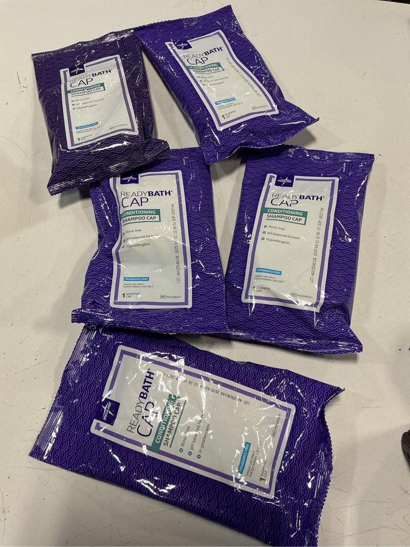 Condition photo showing New/Like New for ( 5 pack) scented readybath shampoo caps