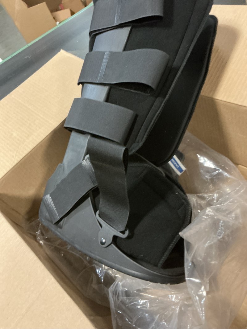 Condition photo showing Good Condition for United Ortho Cam Walker Fracture Boot, Medium, Black Black Medium