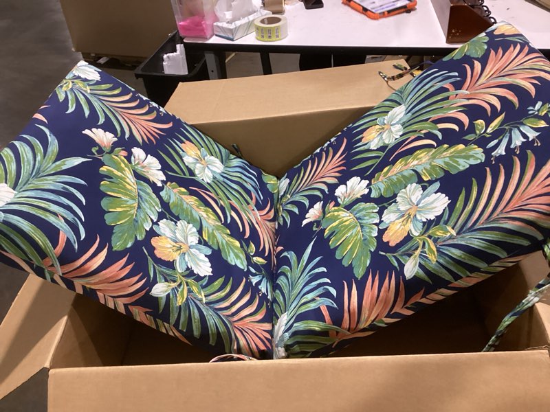 Condition photo showing Good Condition for arden outdoor dining chair cushion, 20 x 20, rain-proof, fade resistant, simone blue tropical 20"l x 20"w simone blue tropical 1