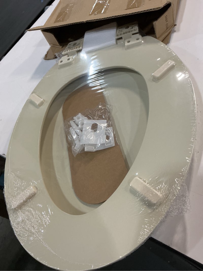 Condition photo showing New/Like New for highcraft premium round toilet seat with slow-close design & adjustable hinges - molded wood toilet seat - fits standard round toilets - round seat in bone/beige round bone