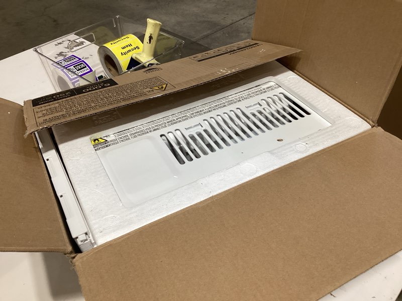 Condition photo showing New/Like New for lg lw6024rsmx window air conditioner, wi-fi enabled w/remote, for small room (260 sq.ft.), quiet operation, 115v, 6,000 btu, white