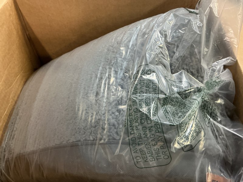 Condition photo showing Good Condition for EHEYCIGA Orthopedic XL Dog Beds for Extra Large Dogs with Removable Washable Cover for Crate, Grey, 41x27 41*27*3.5 inches Grey