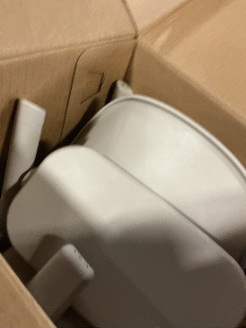 Condition photo showing Good Condition for graco ready2dine 4-in-1 highchair, portable high chair with 4 growing stages, foldable baby high chair, toddler feeding seat, youth stool, and big kid seat, walker 4-in-1 walker