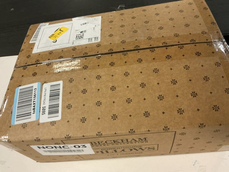 Condition photo showing New/Like New for Beckham Hotel Collection Bed Pillows Standard/Queen Size Set of 2 - Original Soft Down Alternative Pillow for Sleeping - Soft Support for Back, Stomach or Side Sleepers Queen / Standard White