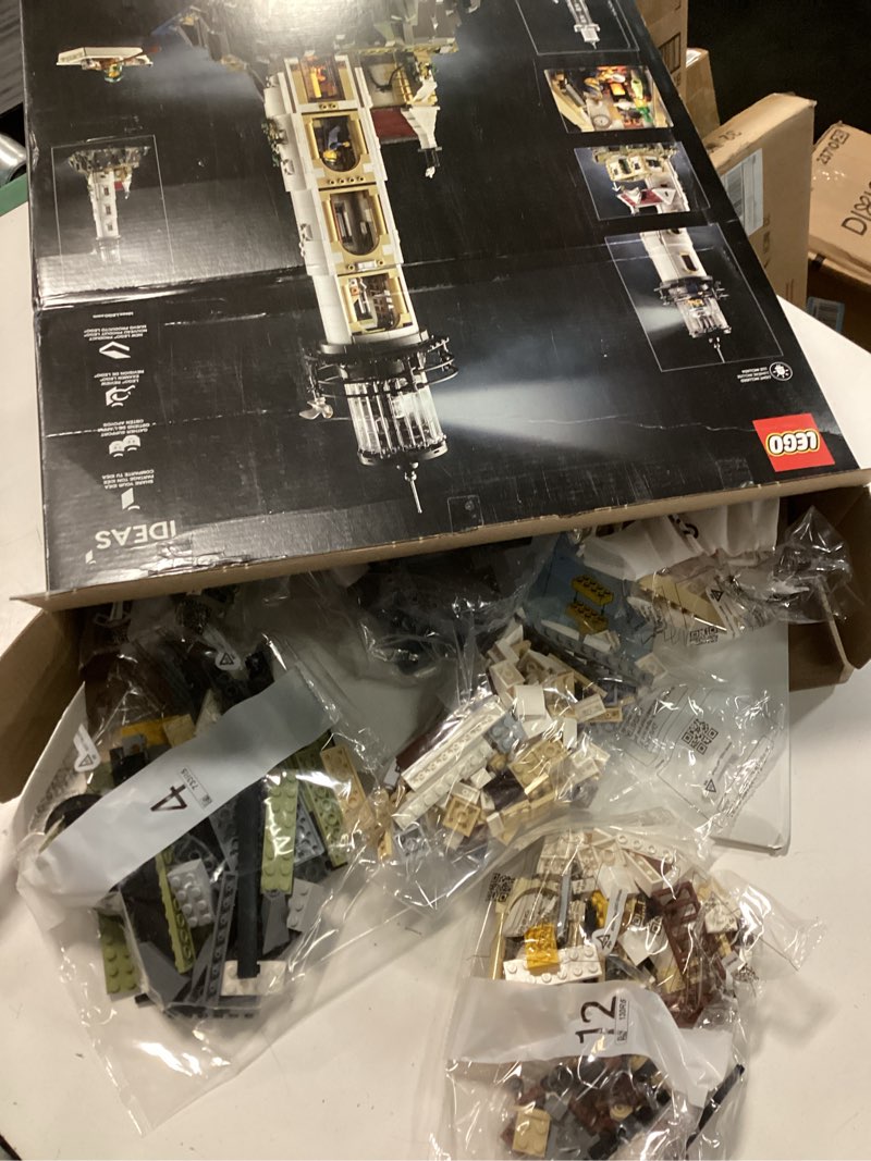 Condition photo showing New/Like New for LEGO Ideas Motorized Lighthouse 21335 Adult Model Building Kit, Complete with Rotating Lights, Quaint Cottage and a Mysterious Cave, Creative Gift Idea