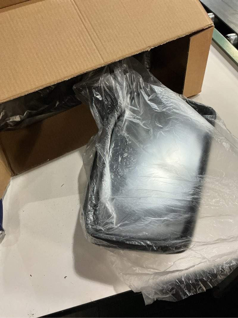 Condition photo showing New/Like New for right passenger side mirror compatible with chevy silverado 1500 2019-2025 | with power folding heated power glass turn signal memory blind spot detection chrome replace# gm1321590 (16pins) r-16pin chrome