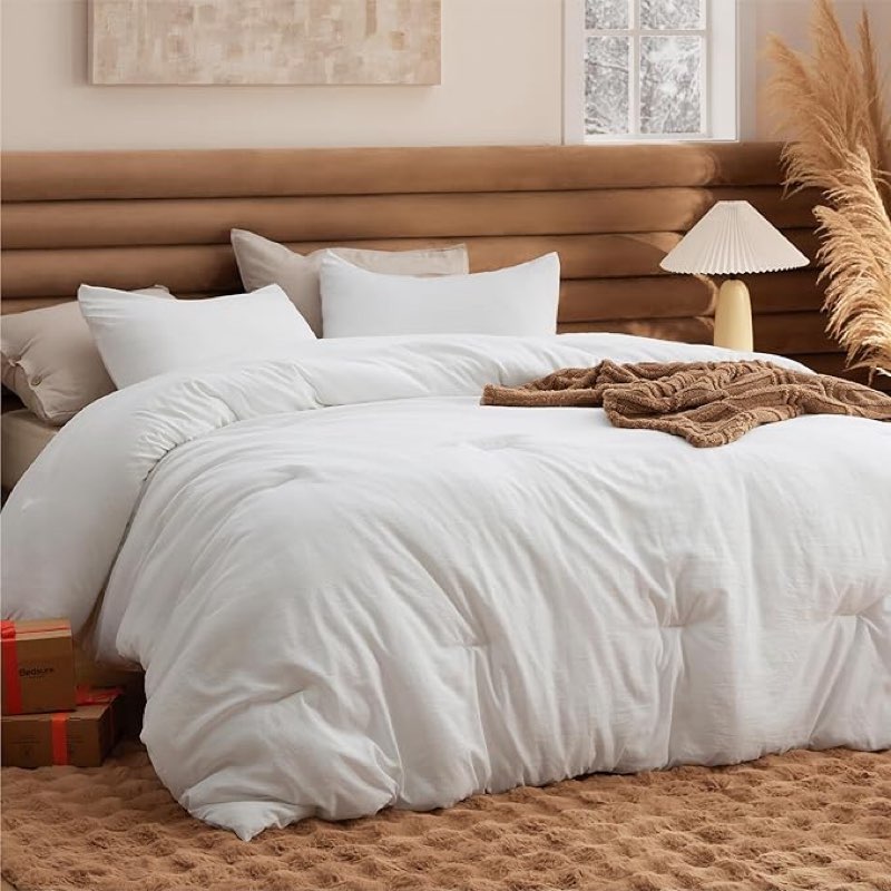 Bedsure King Size Comforter Set, White Soft Prewashed Bedding for All Seasons, 3 Pieces GentleSoft™ Warm Down Alternative Bed Set, 1 Lightweight Comforter (104"x90") and 2 Pillowcases (20"x36")