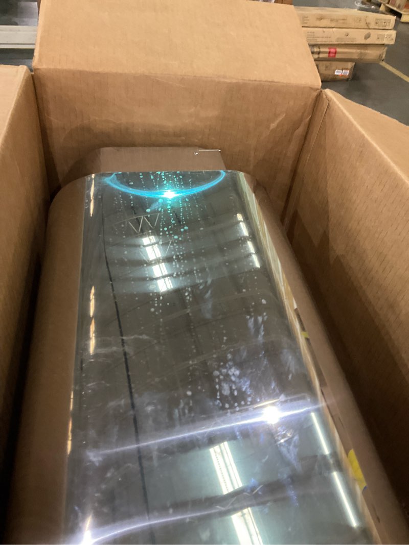 Flat translucent bubble cold cup